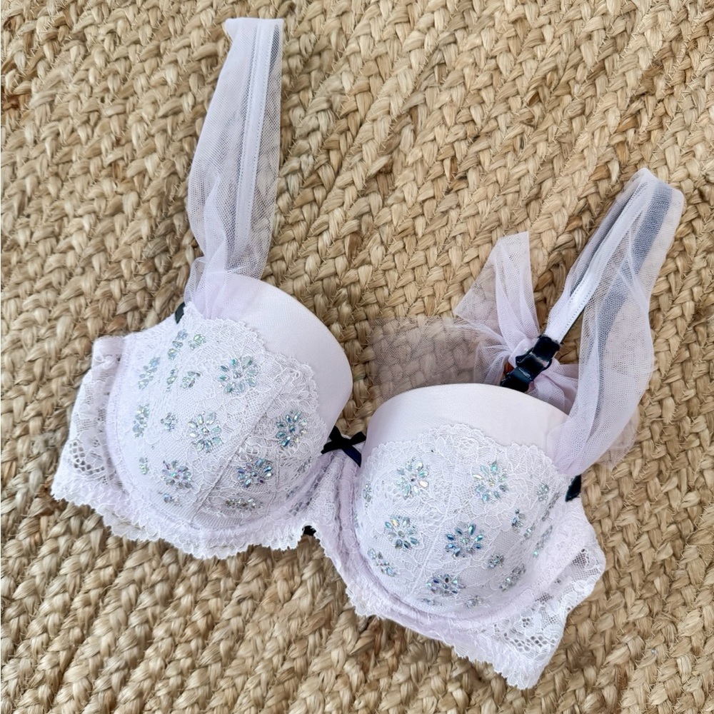 Victoria’s Secret Fashion Show Bra